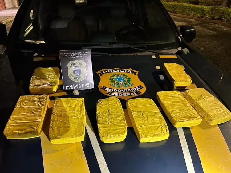 OPERAÇÃO INTEGRADA: Polícia Civil e PRF Apreendem Mais de 8 KG de Crack Escondidos em Carro na BR-423 em Garanhuns