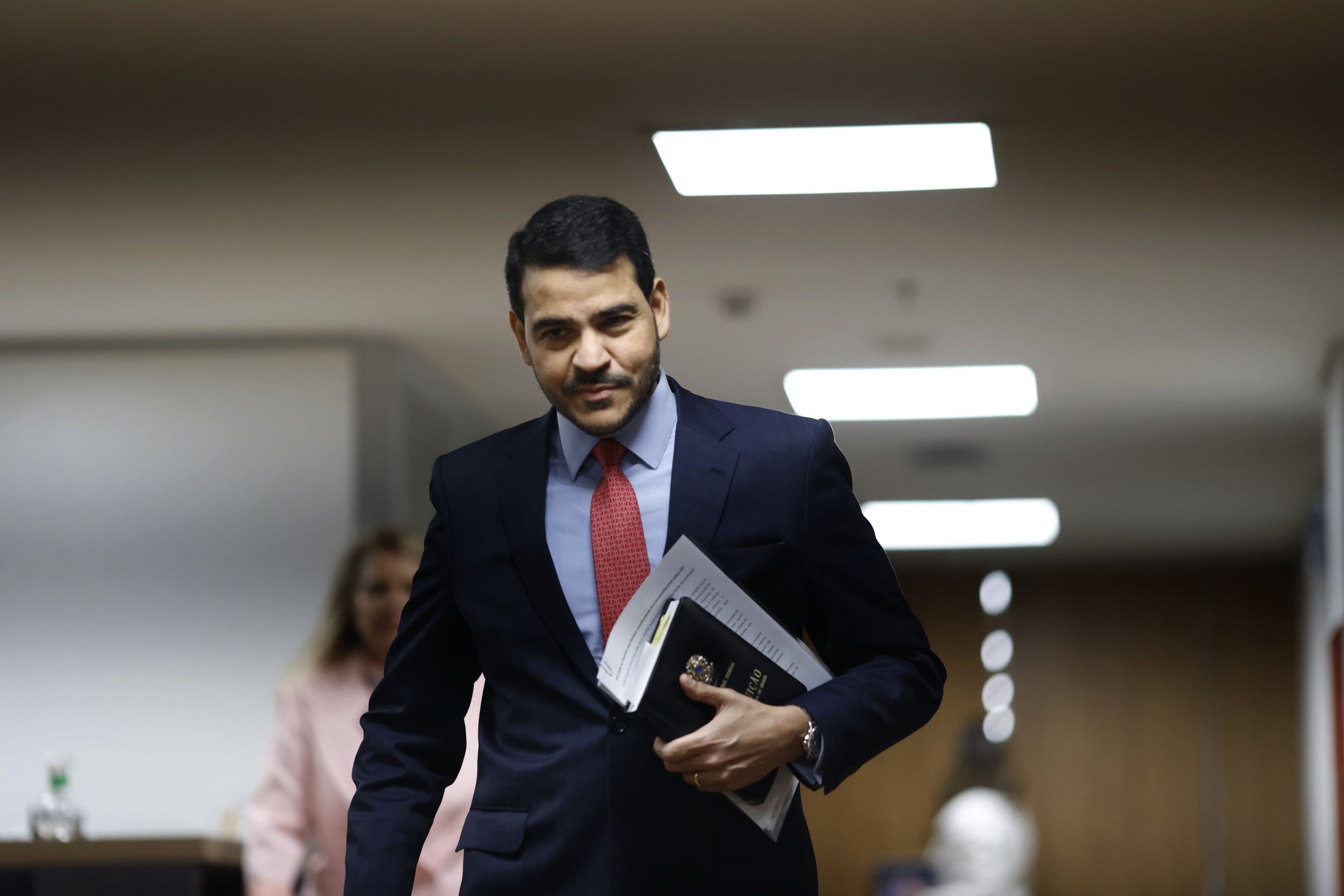 Setor financeiro manifesta apoio à indicação de Jorge Messias para o STF
