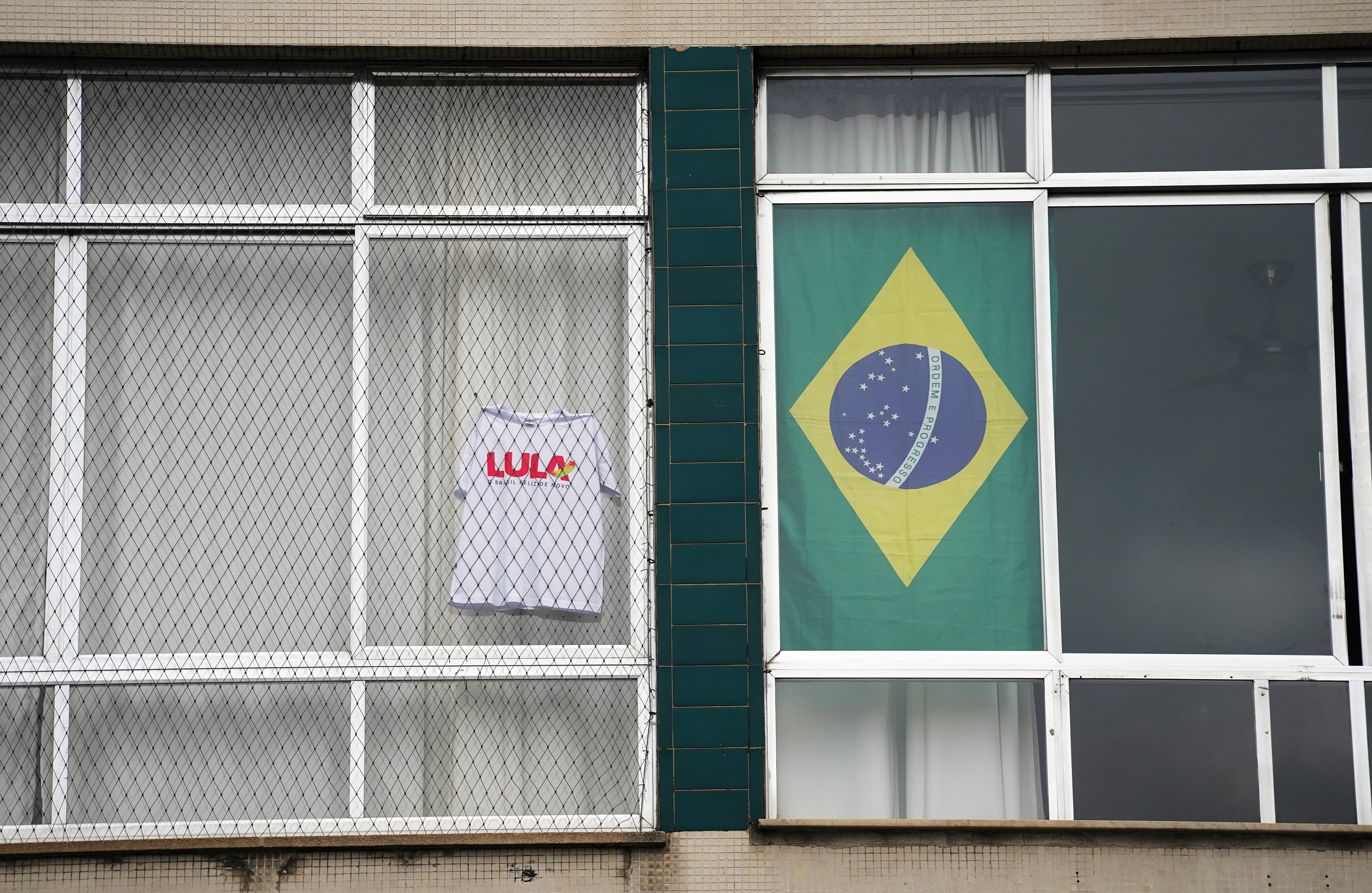 Pesquisa Datafolha aponta avanço da direita no cenário político brasileiro