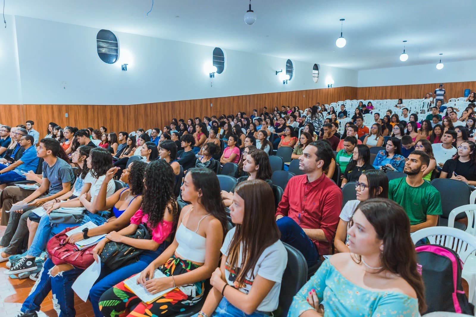 Educação em Caruaru: Cursinho Popular Edilson de Góis abre 600 vagas para 2026