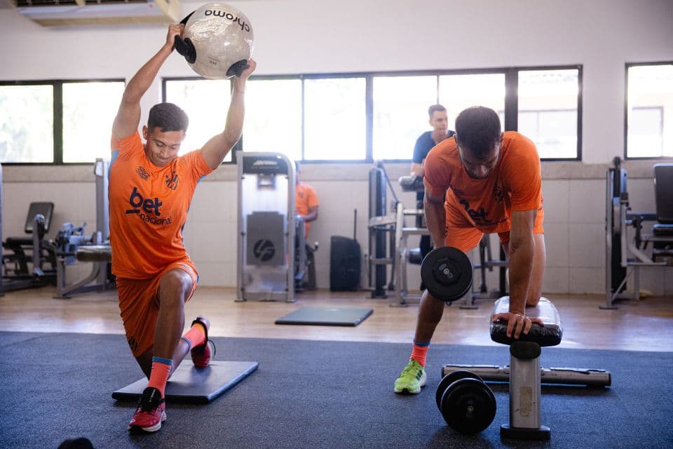 Intertemporada do Sport foca em unificação dos treinamentos, prevenção de lesões e fortalecimento físico para retomada na Série A