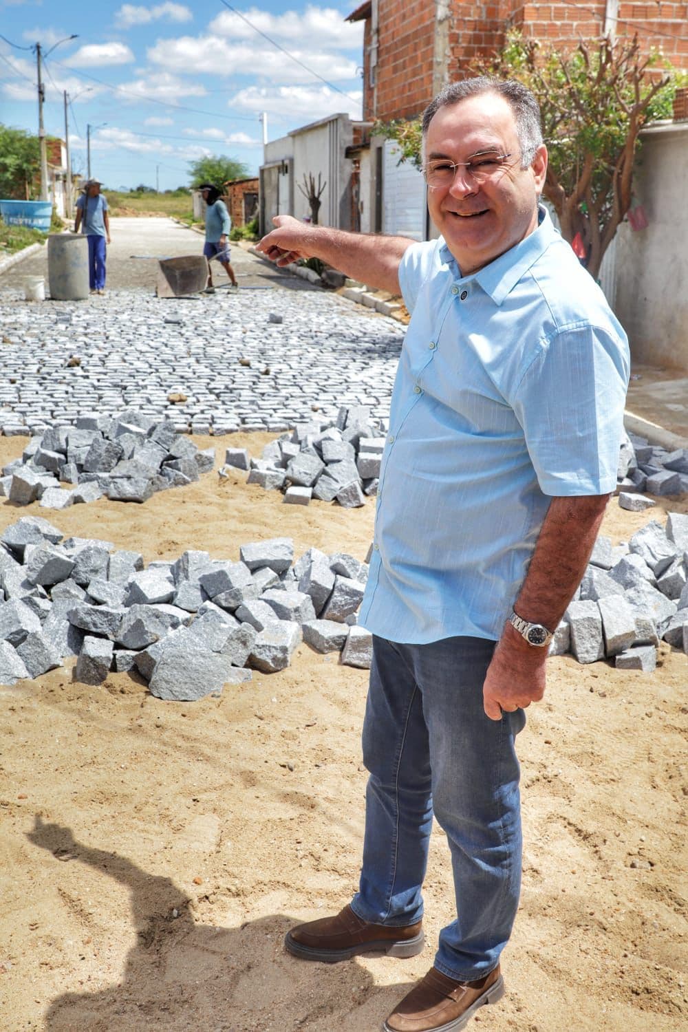 Zeca Cavalcanti acompanha obras e anuncia novos investimentos em infraestrutura para Arcoverde