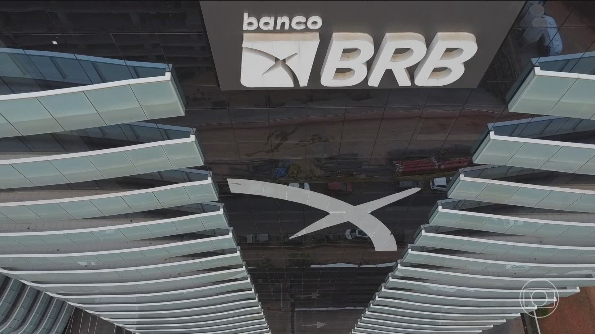 Banco Central exige reforço de R$ 3 bilhões no BRB em meio a crise e atraso em balanço