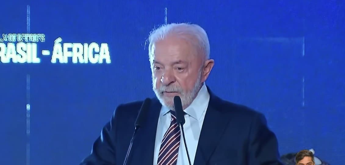 Lula critica avanço da extrema direita e defende papel estratégico das universidades