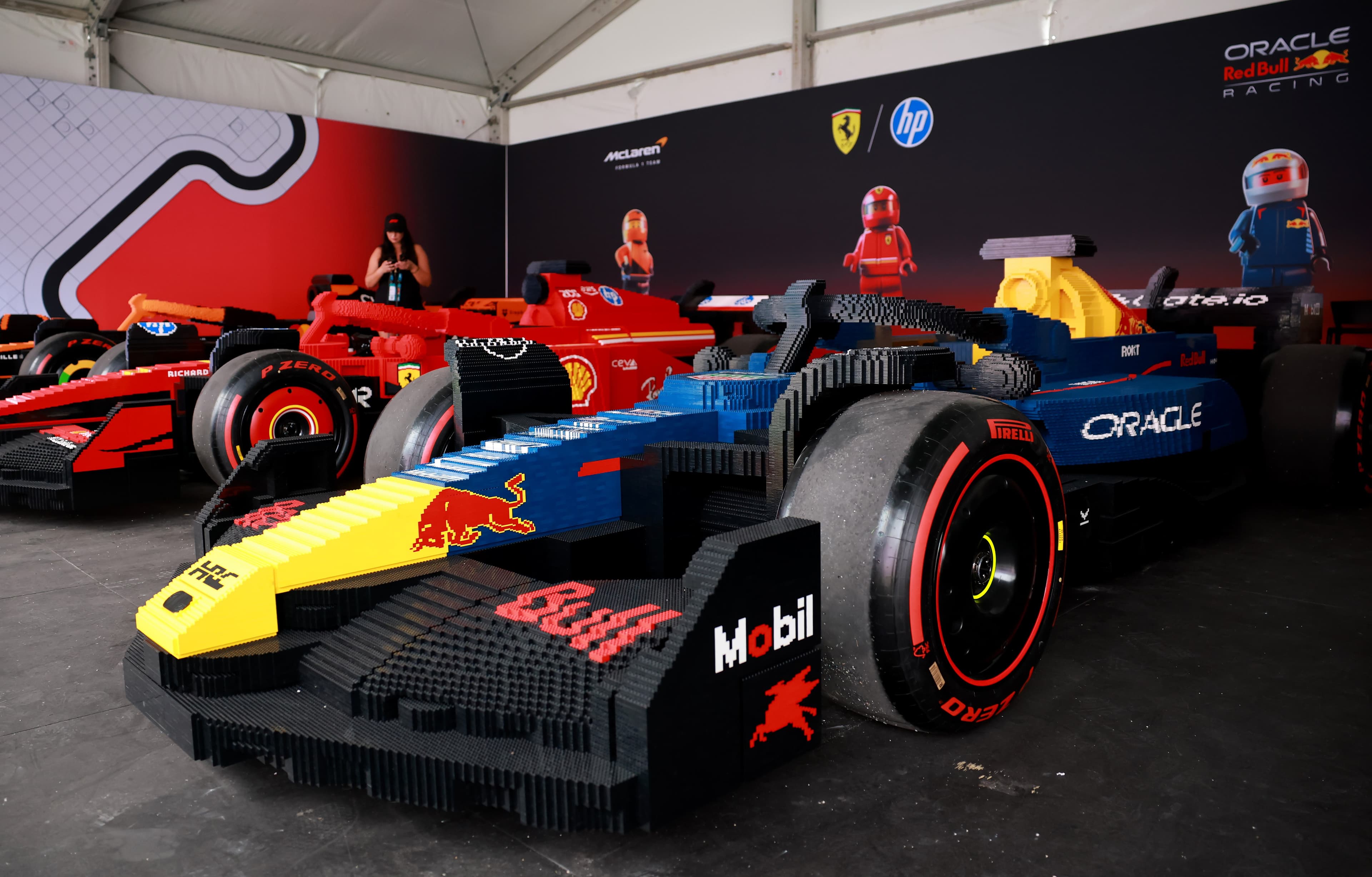 Max Verstappen critica ações de entretenimento da Fórmula 1 em Silverstone