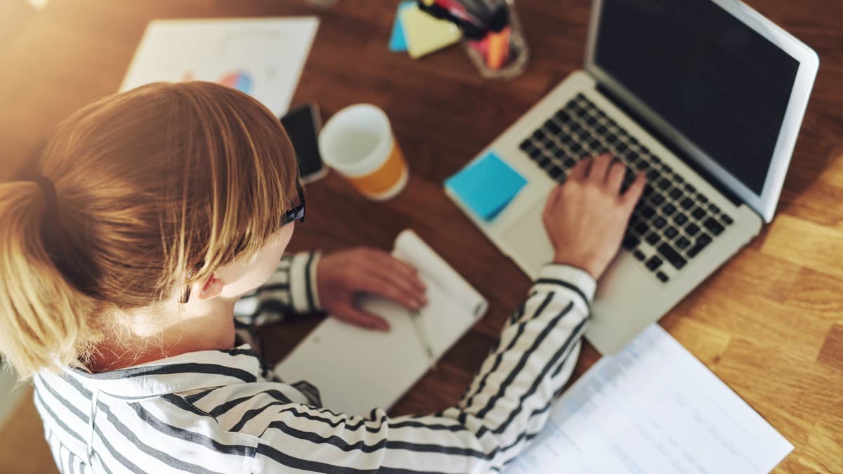 Do Extra ao Principal: O Guia Estratégico para Transformar sua Renda Extra em um Negócio de Sucesso