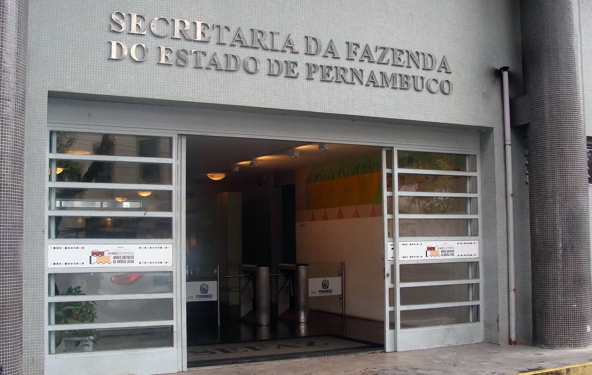Primeiro litígio da reforma tributária já começa a se desenhar: ICMS pode incluir CBS e IBS em 2026, aponta divergência entre fiscos estaduais