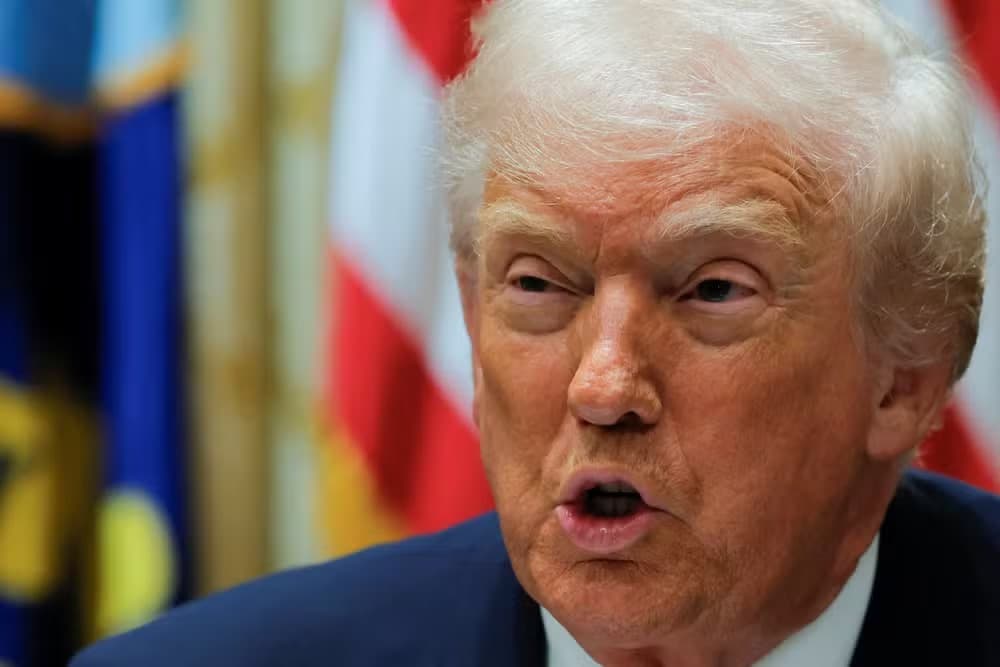 Trump ameaça iniciar bombardeios terrestres contra alvos do narcotráfico na América Latina