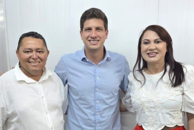 Prefeito de Santa Cruz declara apoio a João Campos e amplia articulações no Sertão