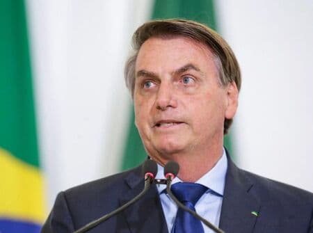 PF aponta movimentação de R$ 30,5 milhões em contas de Bolsonaro em um ano