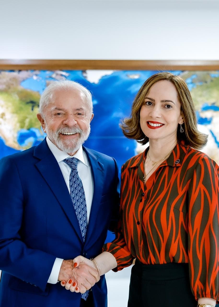 Governo Federal nomeia servidora de carreira Ana Cristina Viana para presidir o INSS