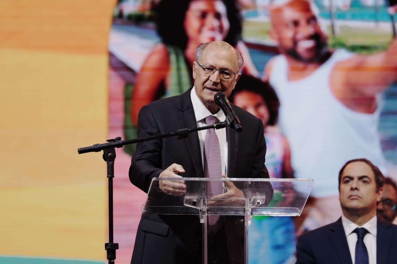 Governo Federal deve elevar para 32% o teor de etanol na gasolina a partir desta quarta-feira