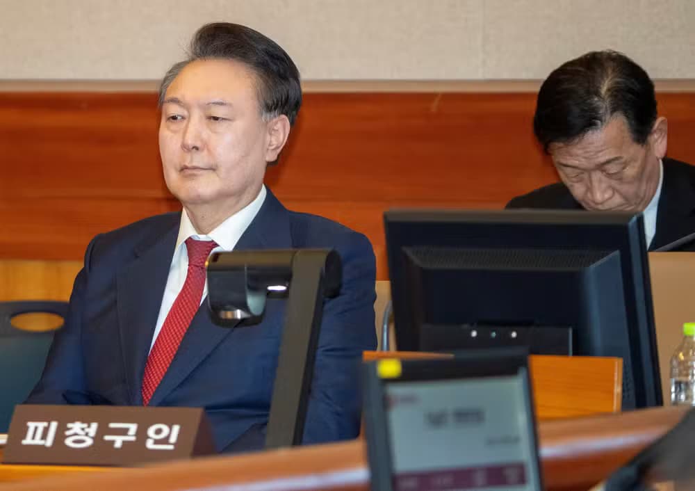 Ex-presidente da Coreia do Sul é condenado a cinco anos de prisão por obstrução da Justiça