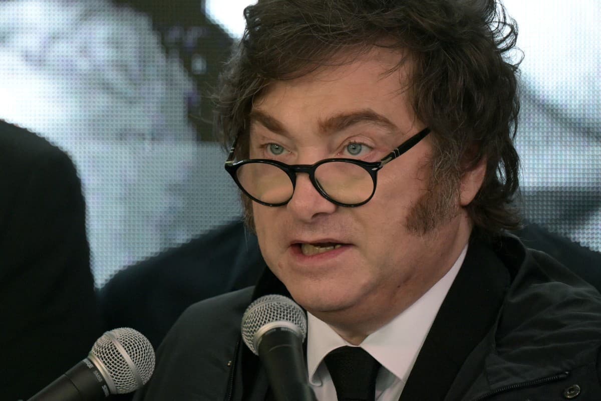 Argentina registra queda na pobreza, mas popularidade de Javier Milei enfrenta desgaste