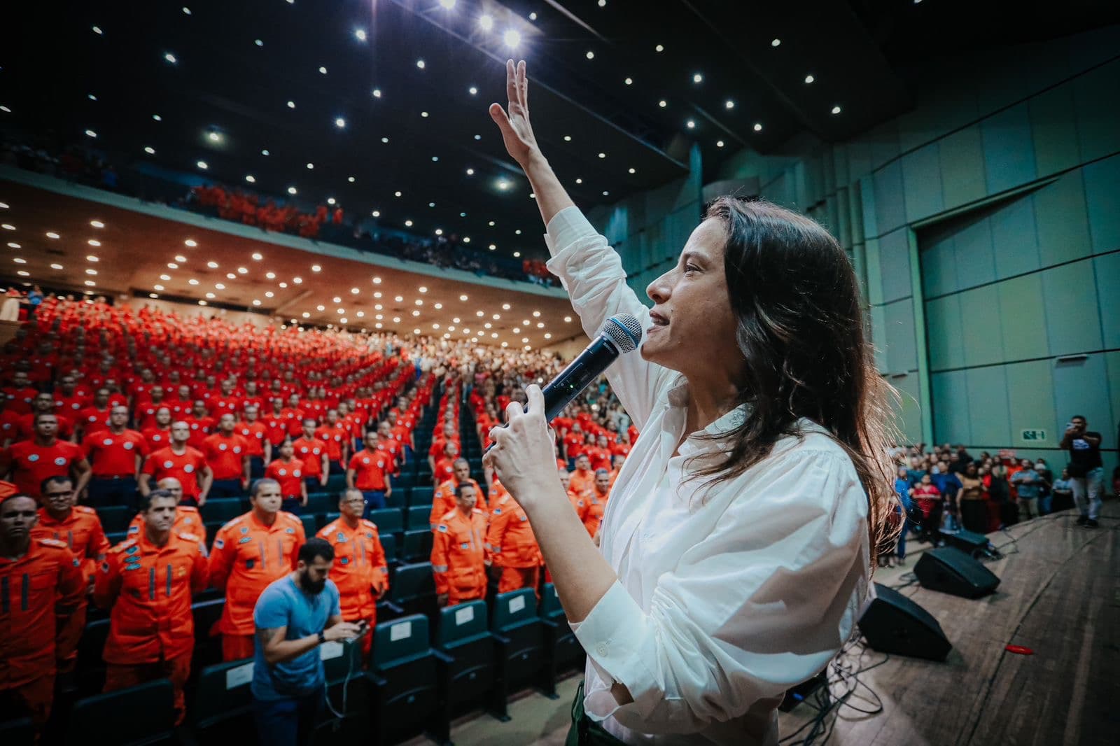 JUNTOS PELA SEGURANÇA: Raquel Lyra Celebra Queda Histórica de Homicídios ao Comandar Aula de Formação do Corpo de Bombeiros