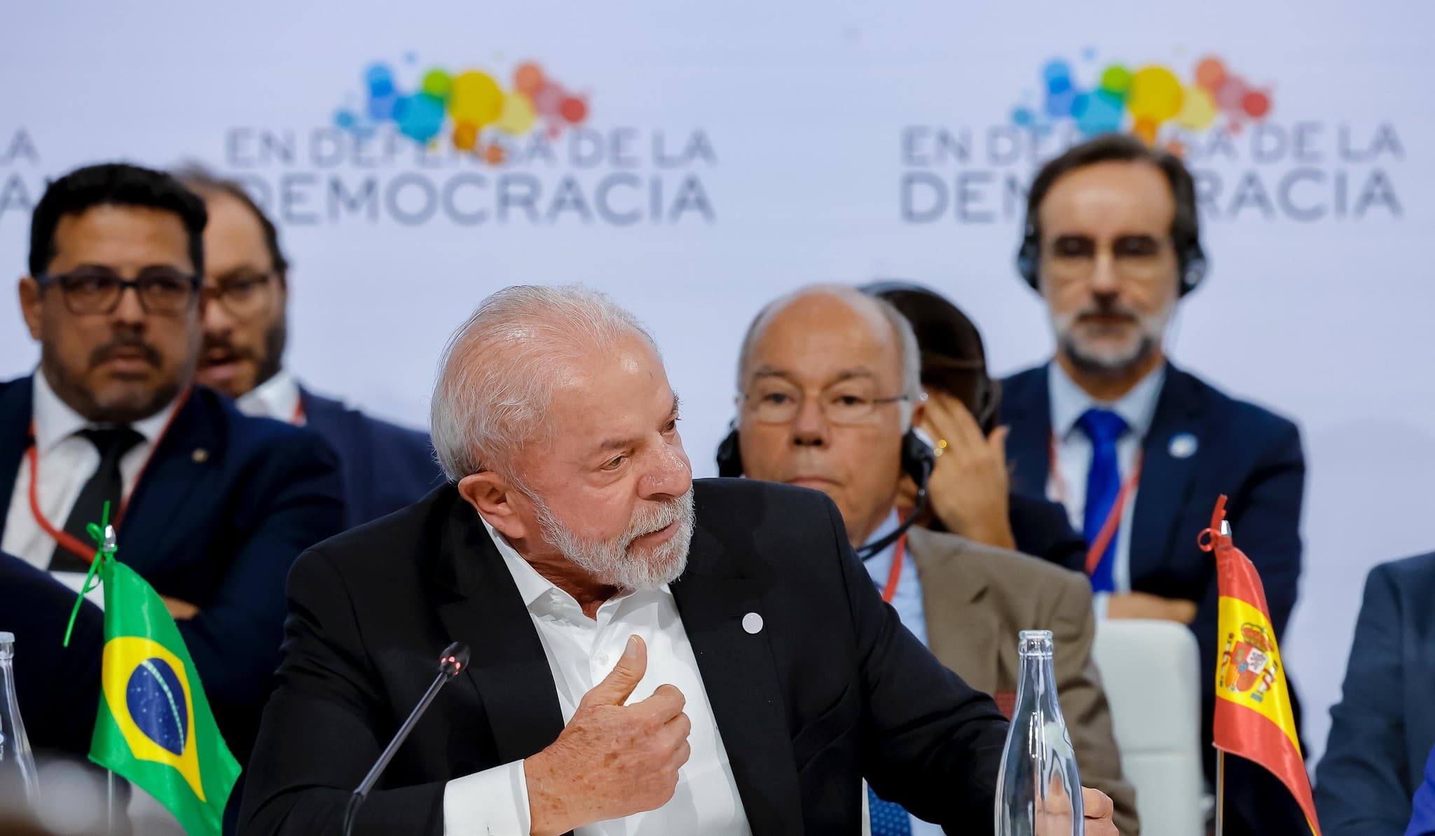 Lula defende coragem política e faz autocrítica ao campo progressista em evento na Espanha