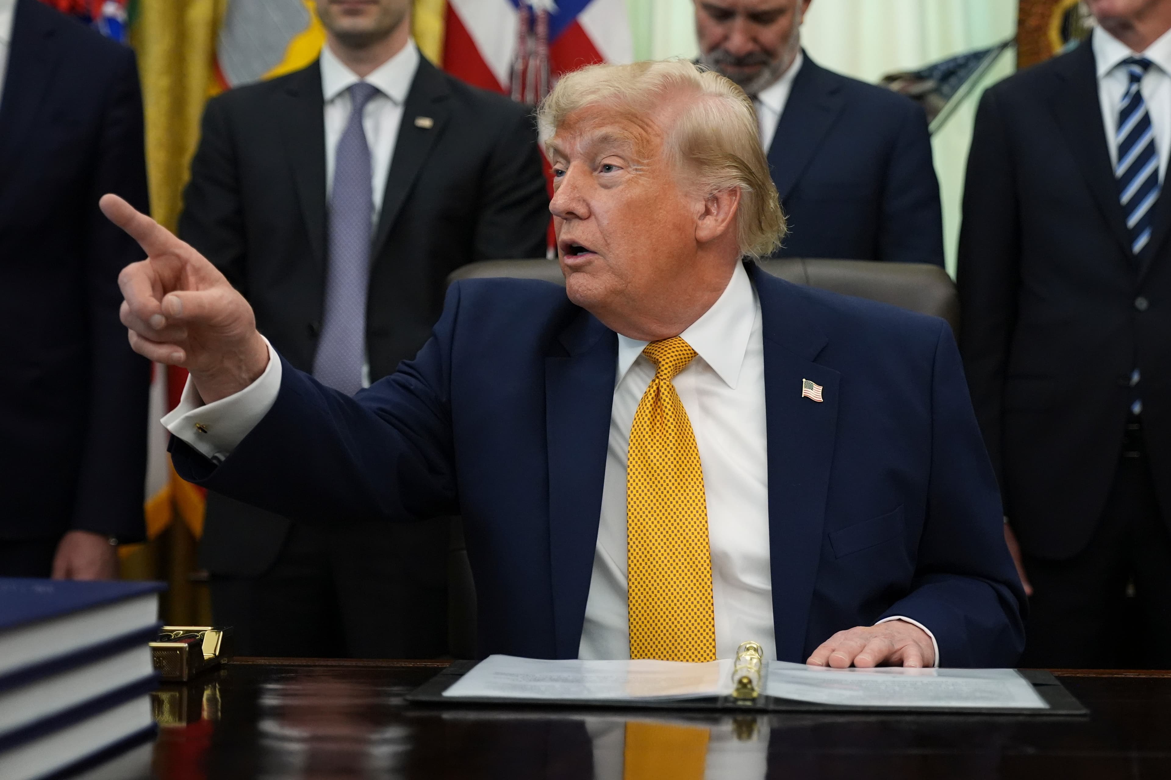 Governo Trump impõe sanções a brasileiros e empresas ligadas ao PCC
