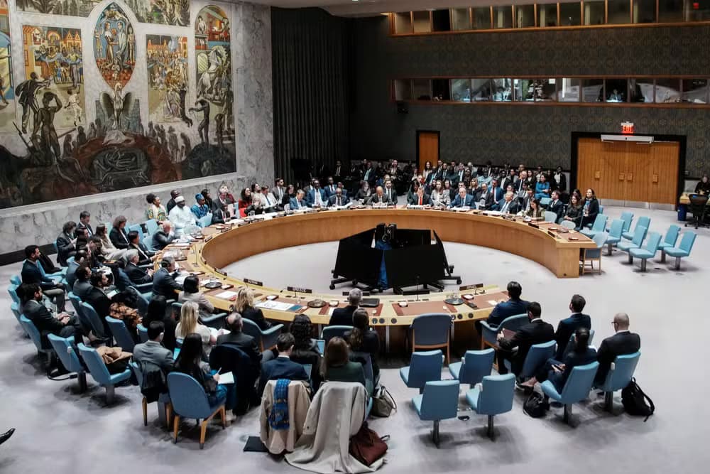 ONU convoca reunião de emergência após Rússia atacar Kiev com mísseis Oreshnik