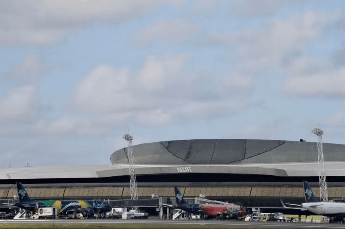 Ameaça de bomba mobiliza Aeroporto do Recife e desvia voo com destino a Fernando de Noronha
