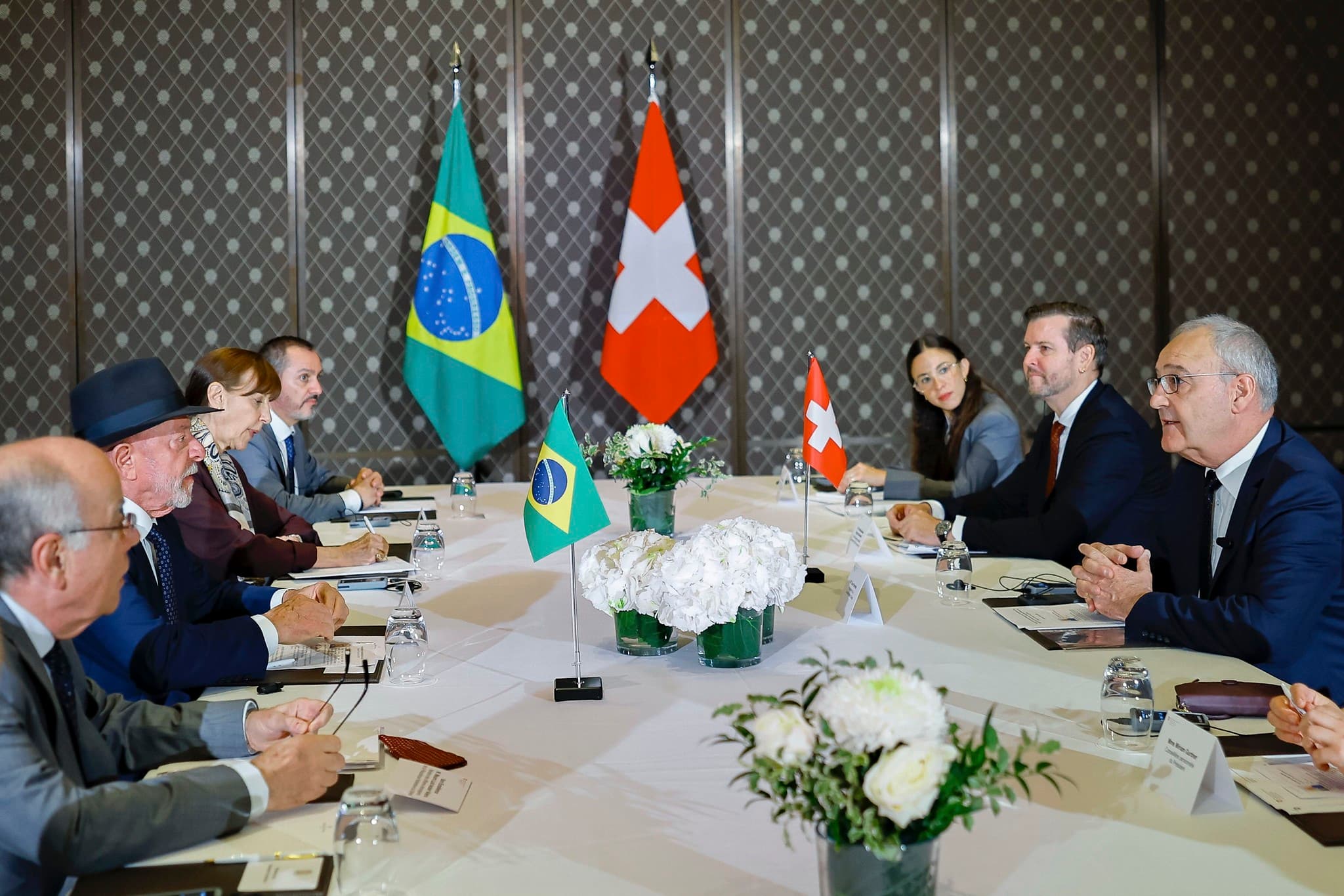Presidente Lula cumpre agenda internacional na cúpula do G7 na França