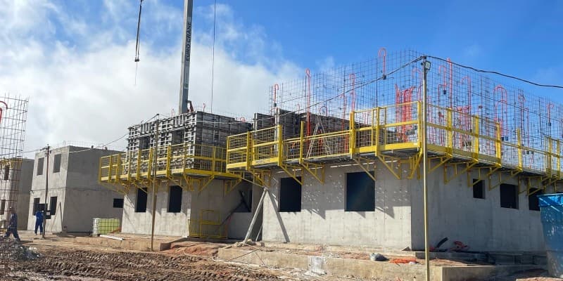 Governo Raquel Lyra garante construção de 420 casas populares em 19 municípios pernambucanos