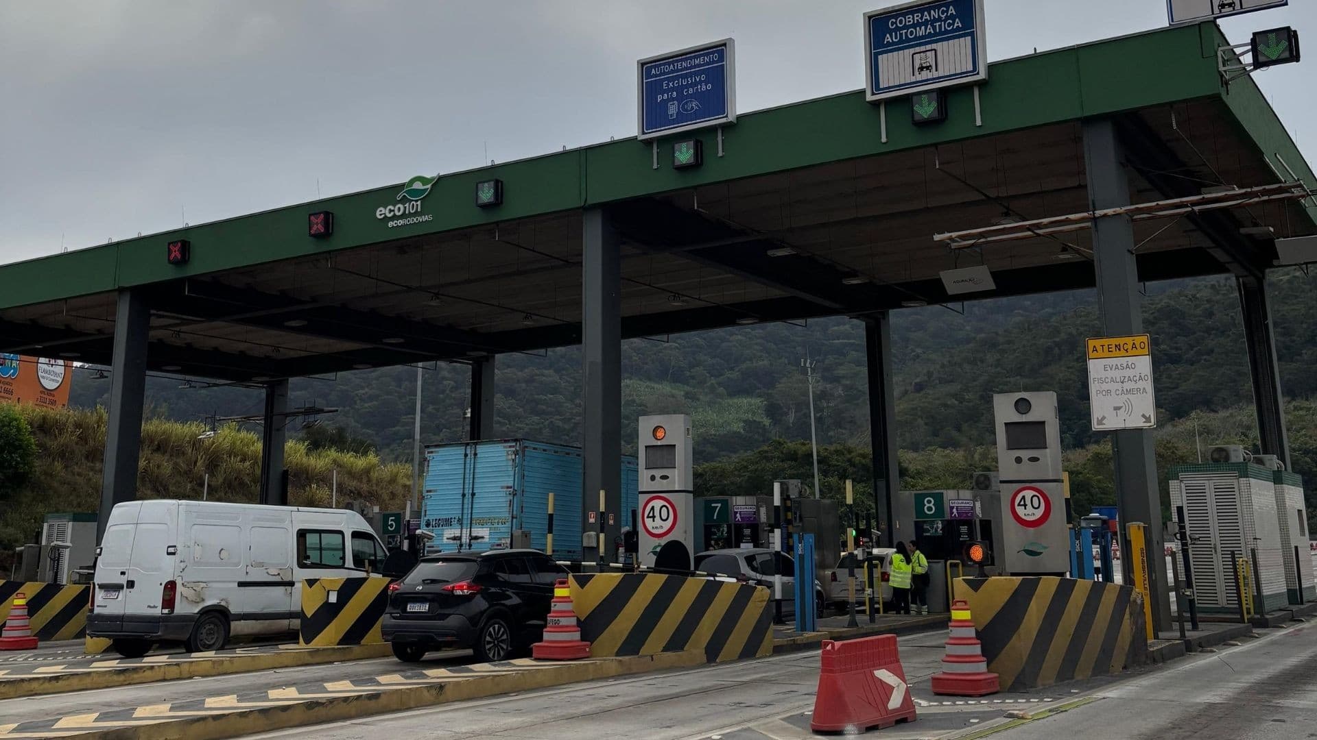 Governo suspende 3,4 milhões de multas de pedágio eletrônico 'free flow' para adaptação