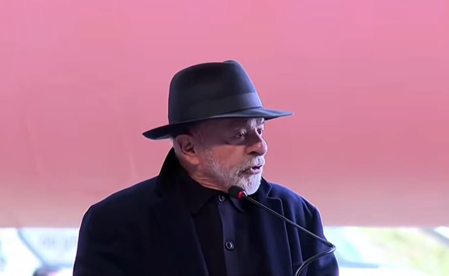 Presidente Lula presta homenagem a vítimas de terremotos na Venezuela e anuncia envio de ajuda humanitária