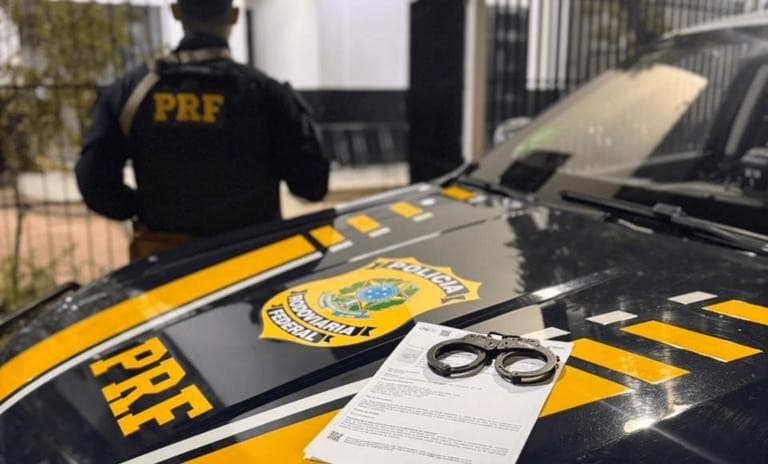 Suspeitos de fraude em concurso público da PM-TO são presos pela PRF no Sertão de Pernambuco