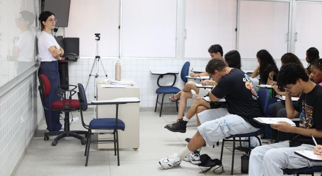 Portões fecham e segunda etapa de provas segue em ritmo tranquilo; candidatos fazem 50 questões de Matemática e Ciências da Natureza