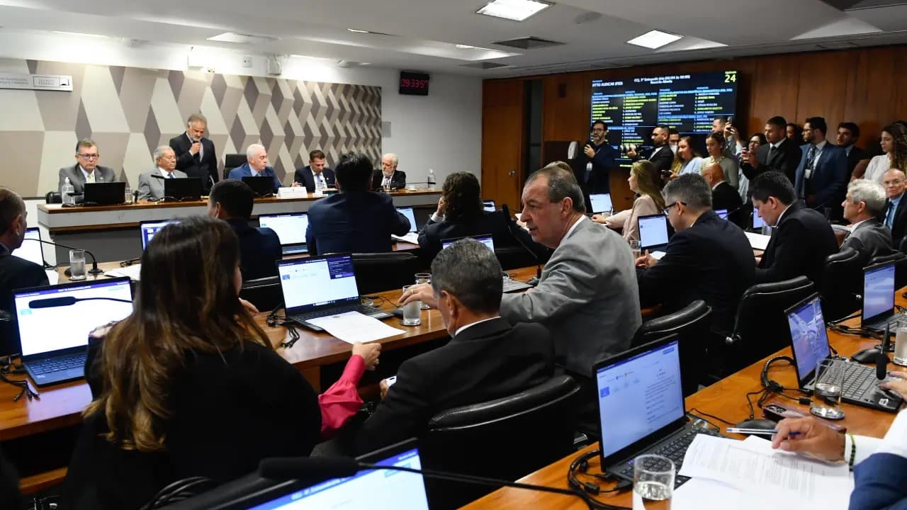 Senado discute nova Lei do Impeachment com regras ampliadas para gestores municipais