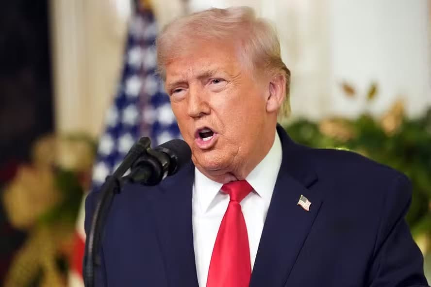 Suprema Corte dos EUA bloqueia envio da Guarda Nacional a Chicago determinado por Trump
