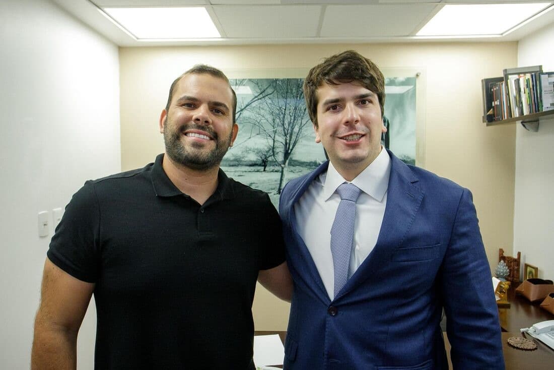 Antonio Coelho firma parceria política com o vereador Niltinho Sousa em Sertânia