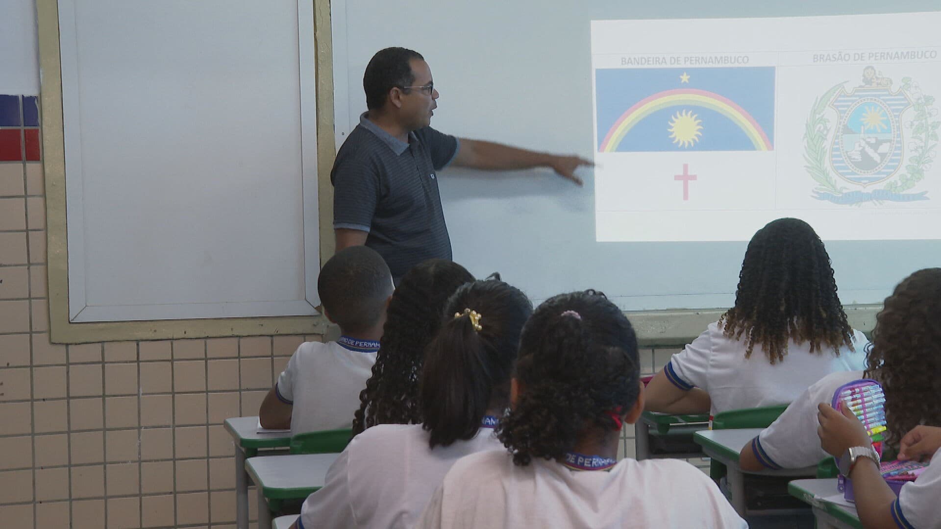 História de Pernambuco torna-se disciplina obrigatória na rede estadual de ensino
