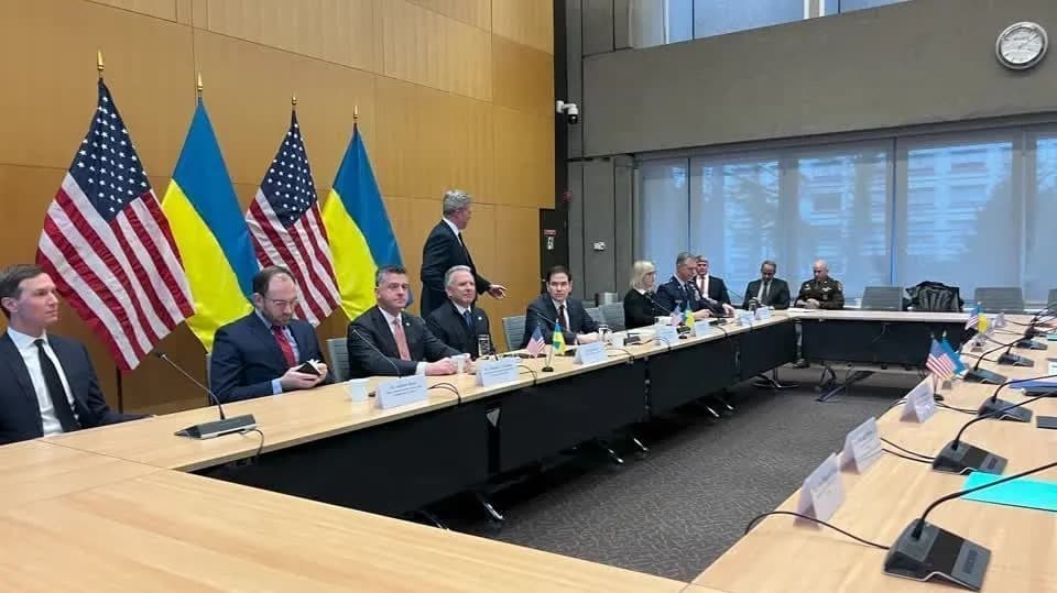 EUA dizem que Ucrânia vê nova versão do plano de paz como alinhada aos seus interesses