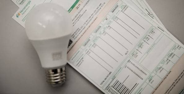 Aneel aprova reajustes tarifários em oito distribuidoras e impacta milhões de consumidores