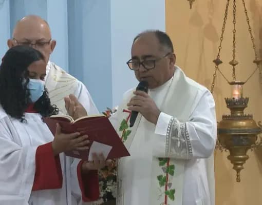 Padre Orlando Bezerra morre vítima de infarto em Serra Talhada