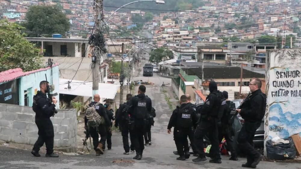 Argentina coloca fronteiras em alerta máximo e inclui PCC e Comando Vermelho em lista antiterrorista
