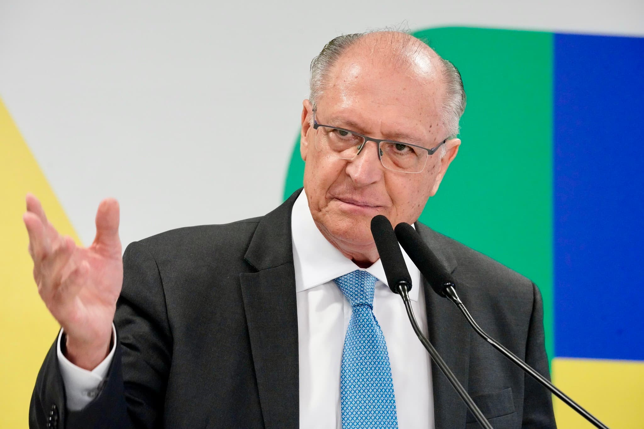 Vice-presidente Geraldo Alckmin minimiza veto europeu à carne brasileira e defende padrões sanitários