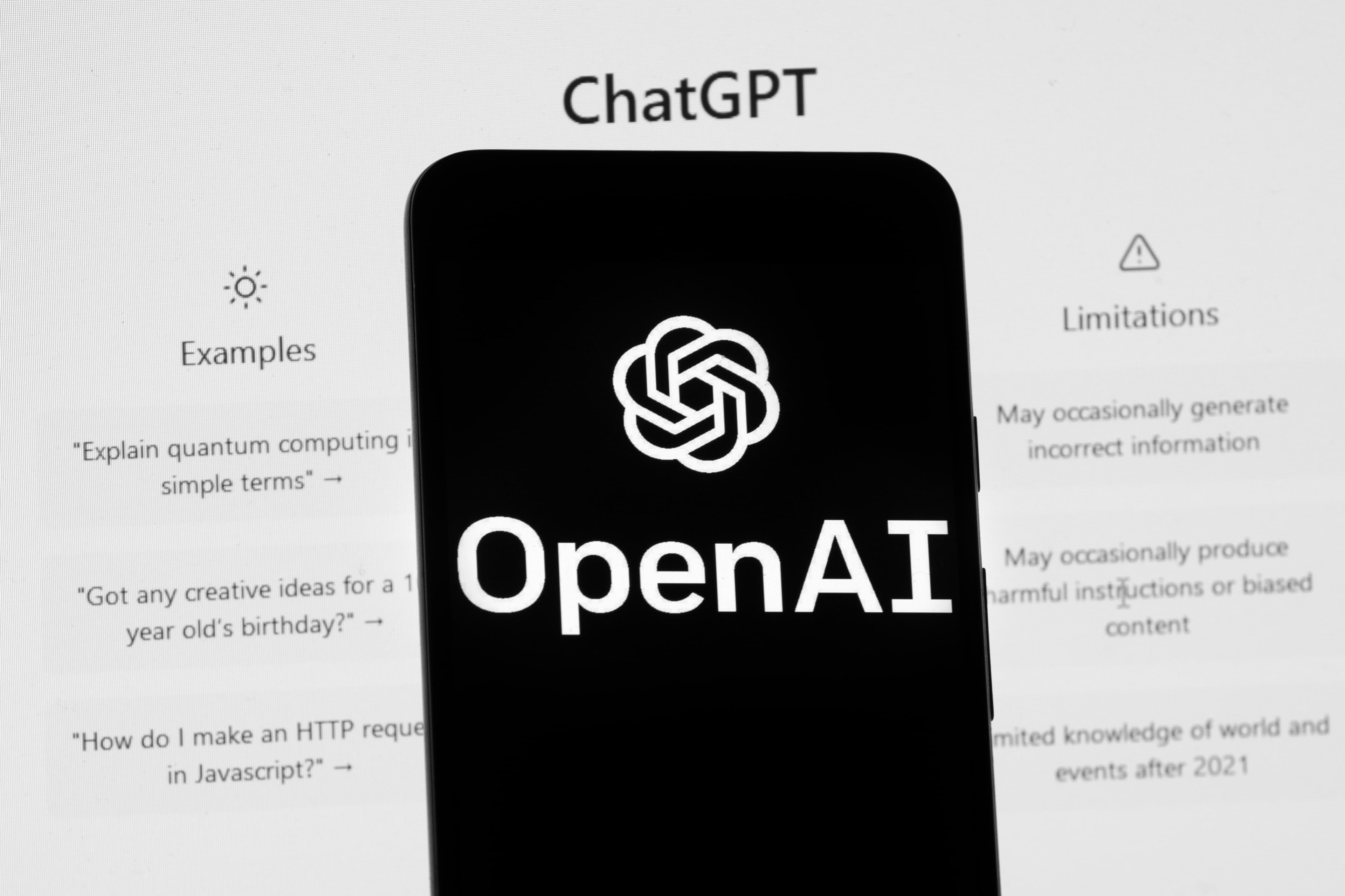 O perigo invisível: como chatbots de IA podem induzir delírios e transtornos mentais