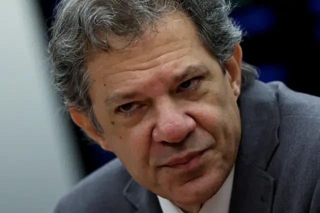 Governo recua e retira previsão de socorro estatal a bancos em crise de projeto na Câmara