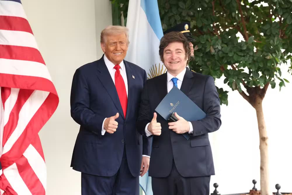 Milei anuncia convite dos EUA para integrar conselho de paz para Gaza
