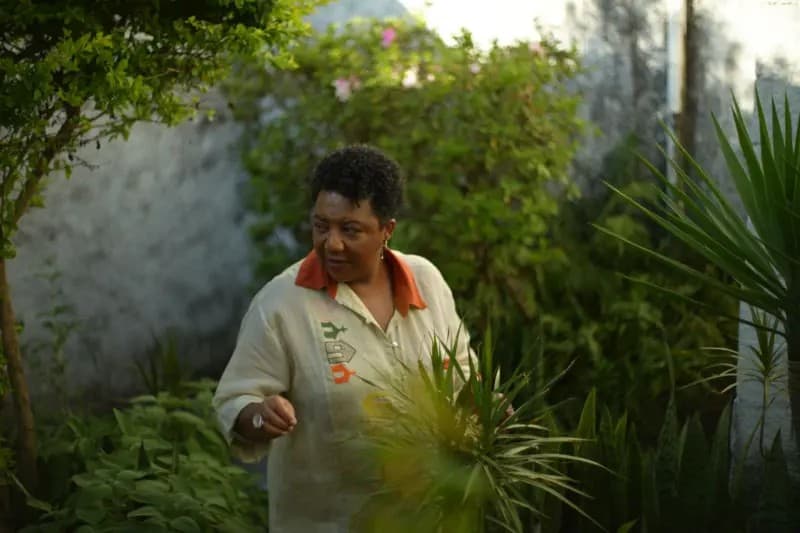 De Pirituba para o mundo: A trajetória de superação e reconhecimento da artista Rosana Paulino
