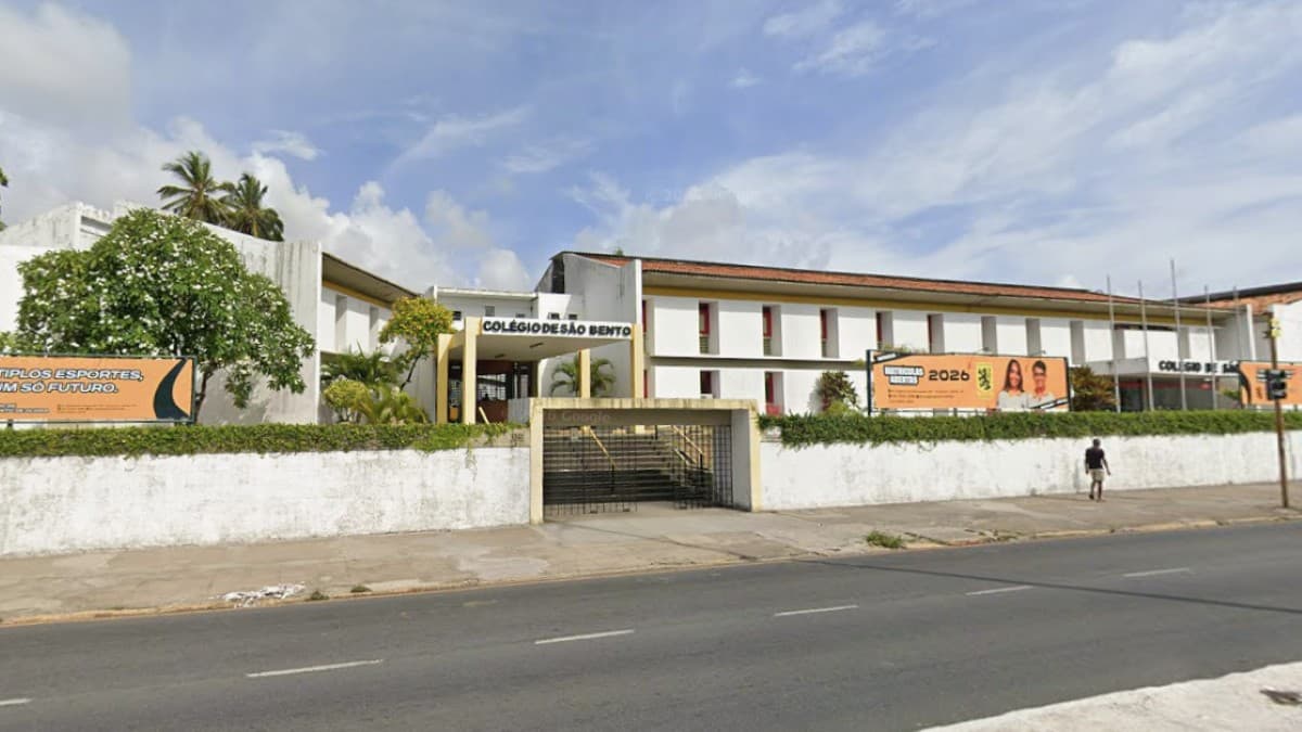 Homem morre eletrocutado ao tentar furtar fios de rede elétrica em colégio de Olinda