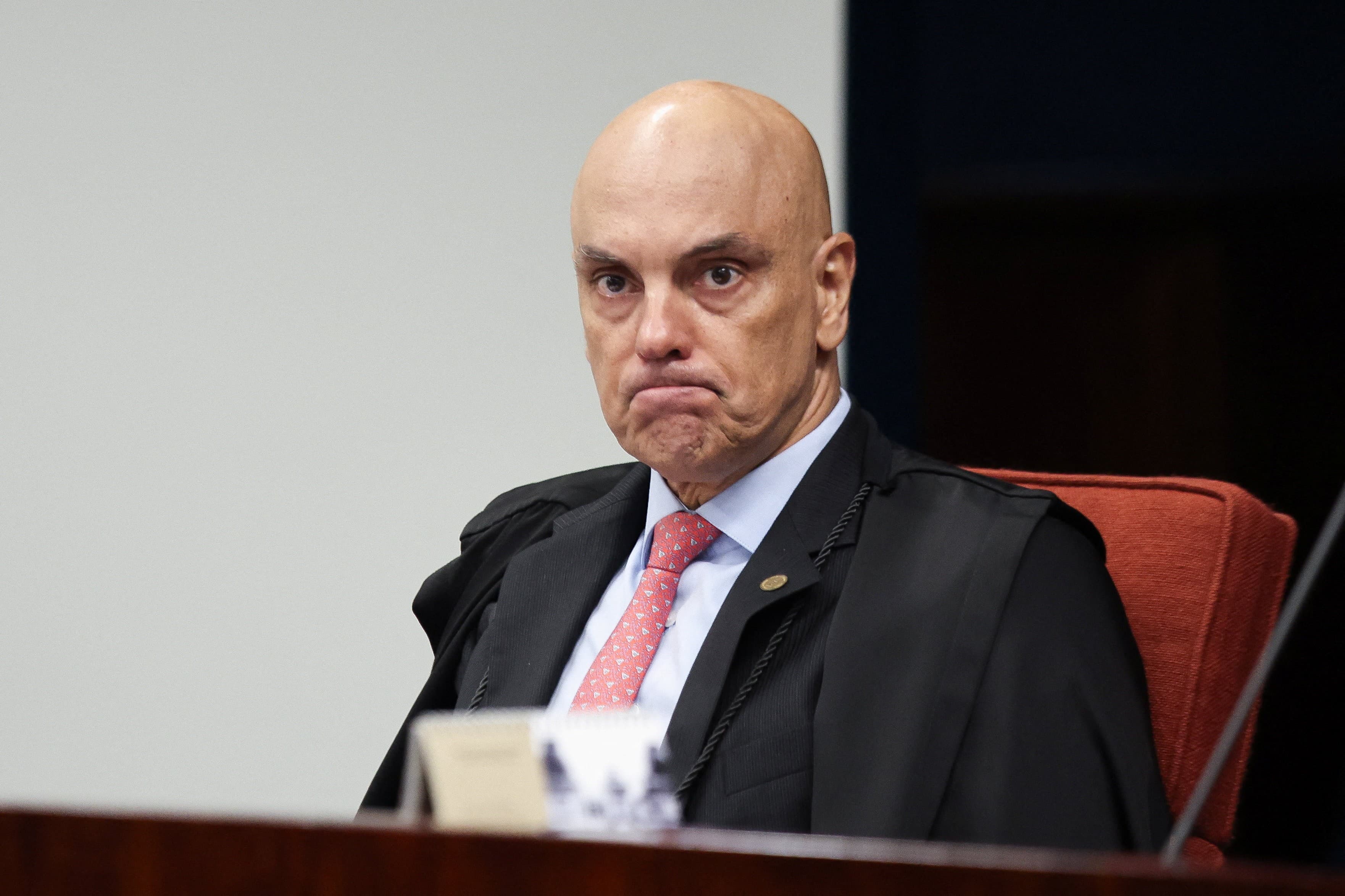 Aliados de Bolsonaro articulam aplicação da Lei Magnitsky contra ministro Alexandre de Moraes