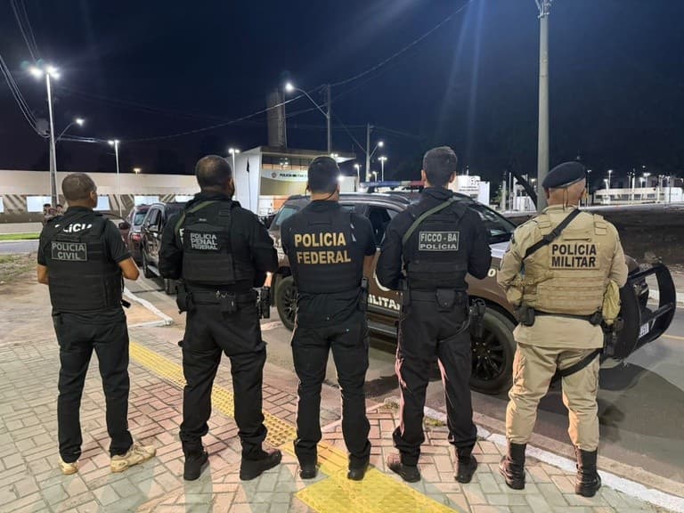 Polícia Federal deflagra megaoperação contra o crime organizado em 15 estados brasileiros