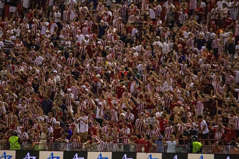 Náutico inicia venda de ingressos para duelo contra o Botafogo-PB nos Aflitos; confira valores