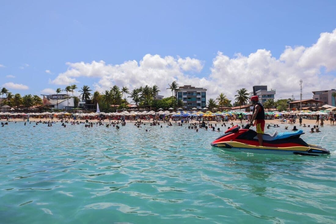 Prefeitura de Ipojuca anuncia medidas após agressão a turistas em Porto de Galinhas
