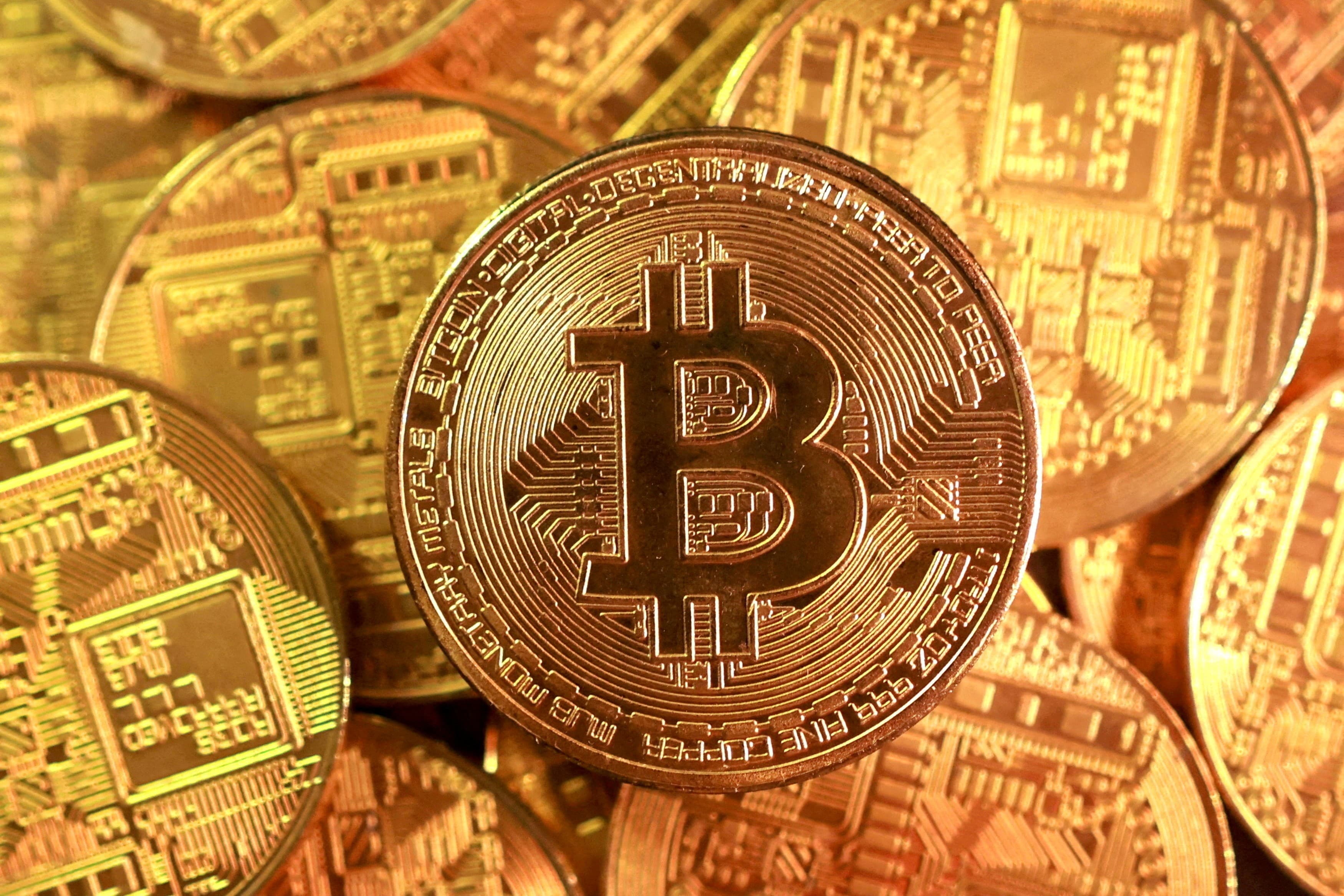Investigação aponta possível identidade do criador do Bitcoin; entenda o caso