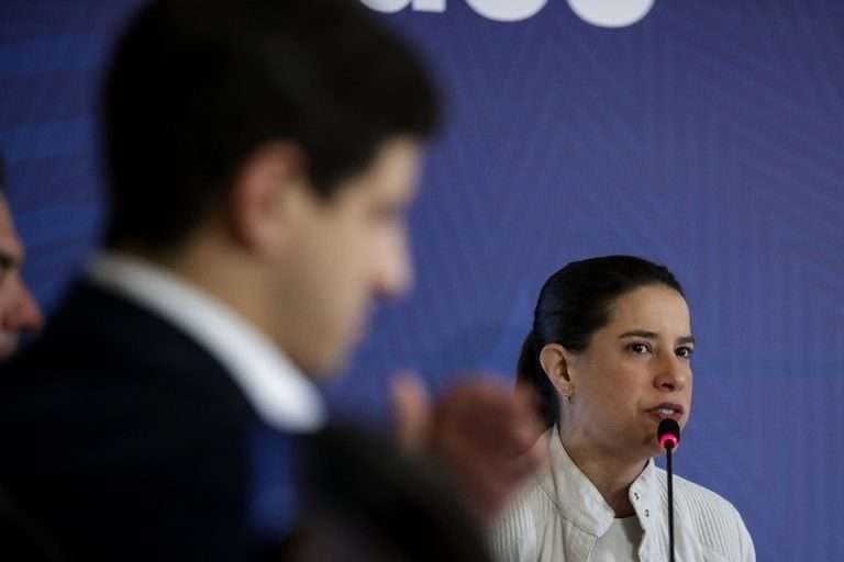 Federações partidárias redefinem cenário político para 2026 e tensionam alianças em Pernambuco