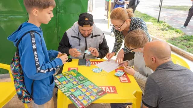 Copa do Mundo 2026: Entenda o impacto no custo para completar o álbum de figurinhas